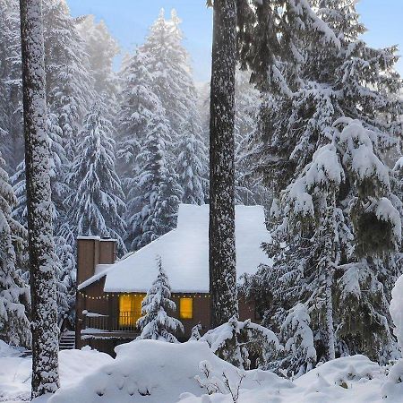 Loge Alta Crystal Hotel Enumclaw Exterior photo